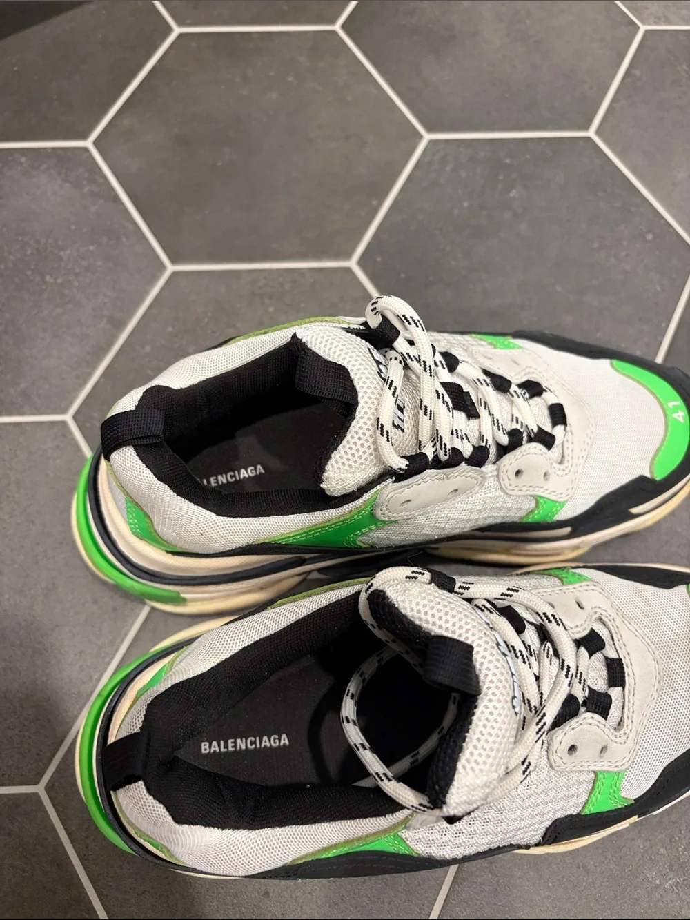 Balenciaga colorblock pattern